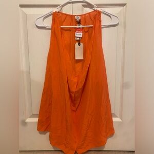 Brand New with Tags Aritzia Wilfred 100% silk button up sleeveless blouse size L